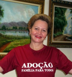 Vereadora autora da Lei que instituiu a Semana de Adoção em Divinópolis lamentou não apresentar o trabalho preparado heloisa adoo